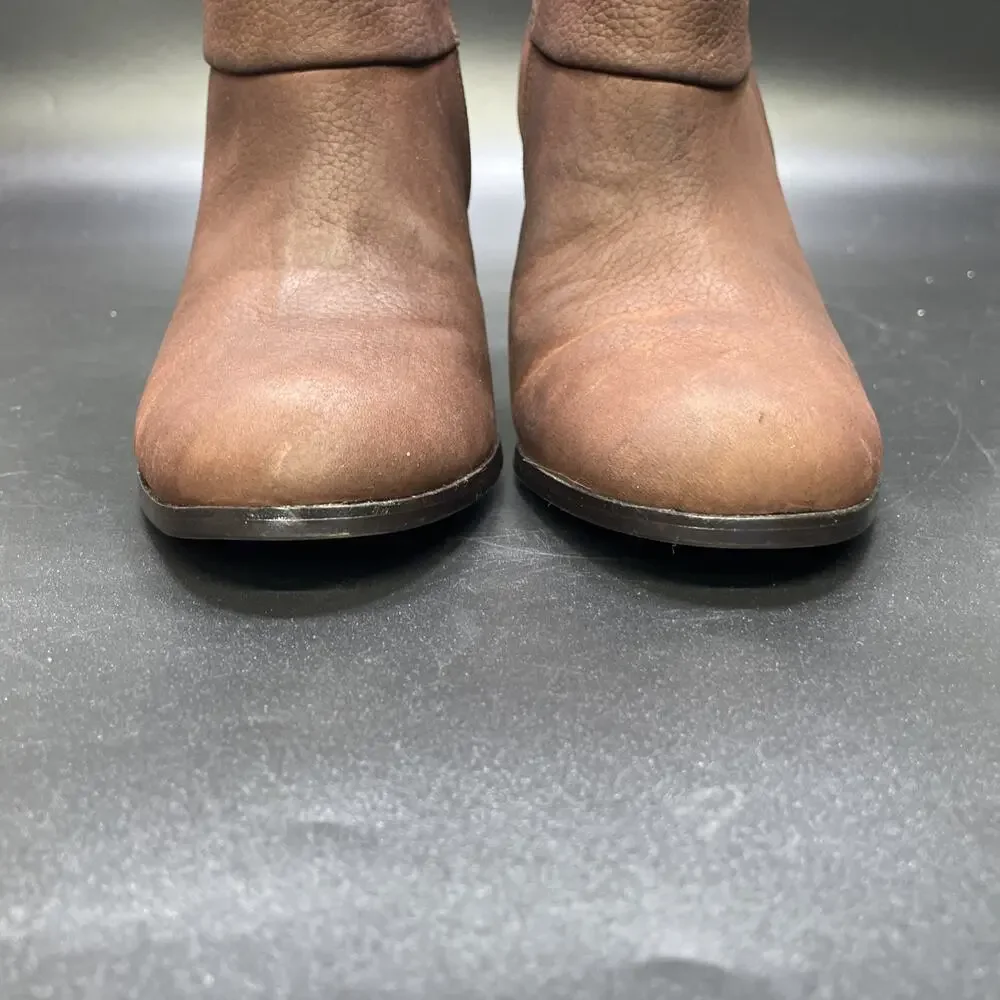 Cole Haan Womens 6.5 B Brown Pebbled Leather Ankle Boots Block Heel Zip (READ)
